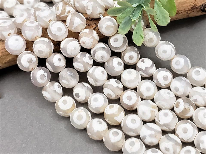 Faceted 3 Eye Tibetan Dzi White Agate - 8mm