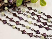 Charger l&#39;image dans la galerie, Luster Purple Tulip - Czech Rosary Chain - 1ft.
