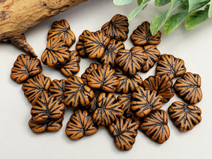 Terracotta Black Wash - Czech Maple Leaf - 13mm - 10pcs