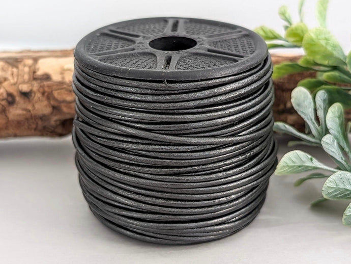 Gunmetal - Metallic Leather Cord - 1yd #68