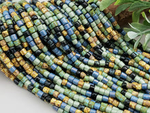 Charger l&#39;image dans la galerie, Aged Denim Medley Picasso - Czech Cylinder Mix - 6/0-4mm - 10&quot; Strand
