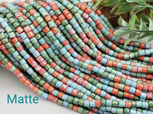Charger l&#39;image dans la galerie, Aged &quot;Matte&quot; Silver Wash Mix - Czech Cylinder Mix - 6/0 - 4mm - 10&quot; Strand
