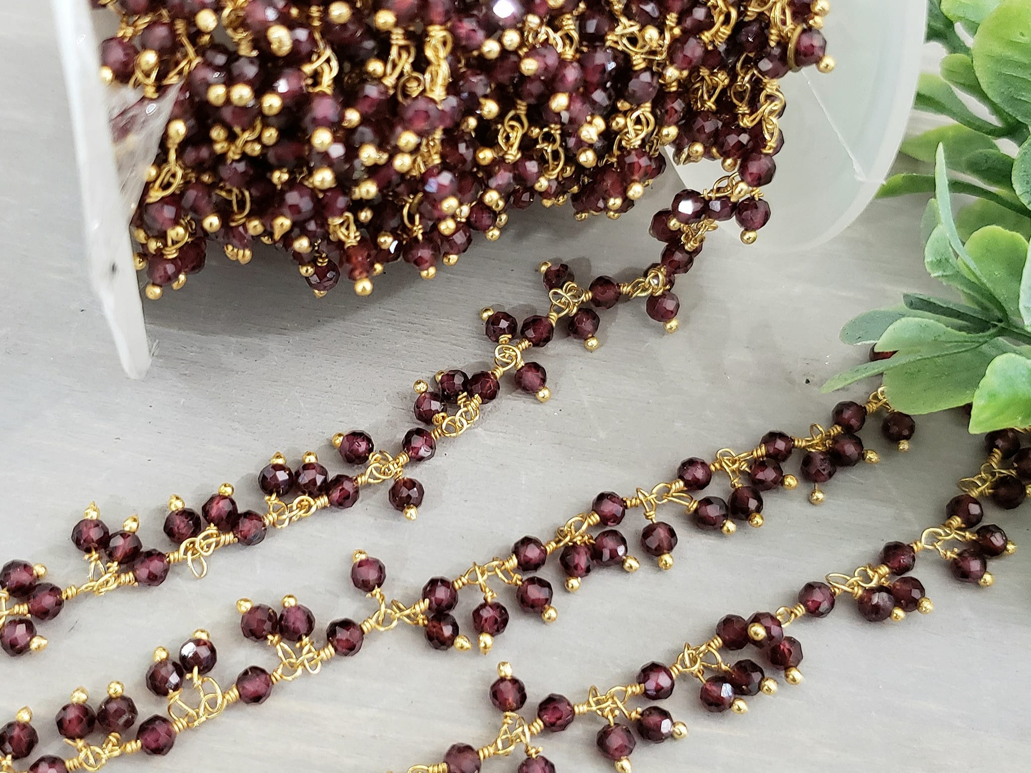 Garnet  - E-Coated Brass Drop Chain - 2.5-3.5mm - 6"inch Main image