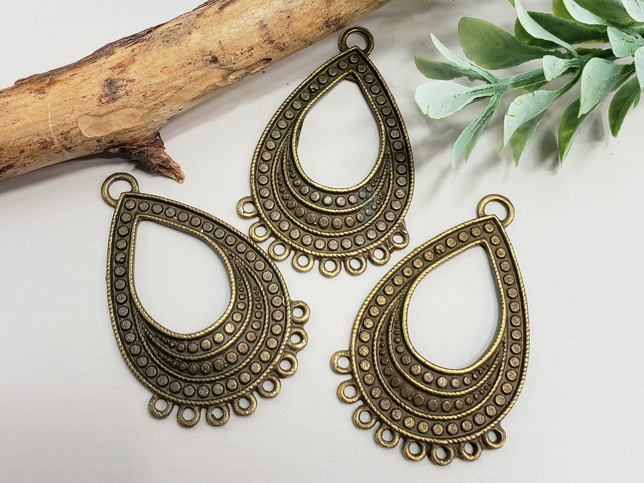 Antique Brass Teardrop Chandelier Component - 45mm - 4pcs