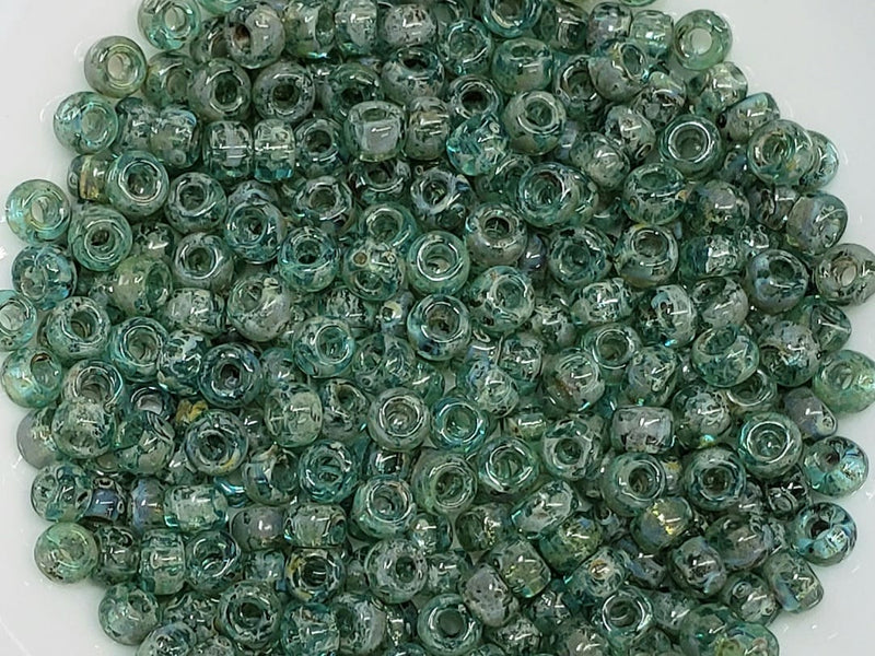 6/0 Sea Foam Picasso #4506 - Czech Seed Beads - 10gr.