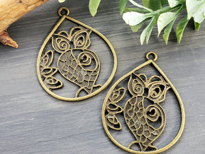 Antique Brass Teardrop Owl Pendant - 40x35mm - 1pc