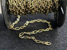 Charger l&#39;image dans la galerie, Antique Bronze Double Link Paper Clip - Soldered Links - 2x5mm - 12&quot;/ 1 ft
