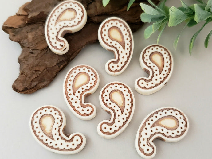 Howlite Paisley Focal Beads - 21x13x4mm - 10pcs