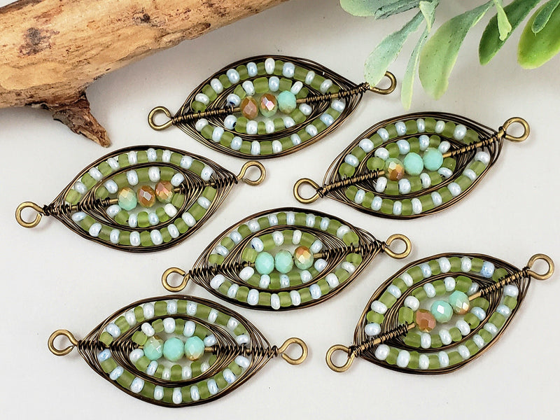 Seafoam Lily - Handwired Herringbone Links - 45mm - 2pcs