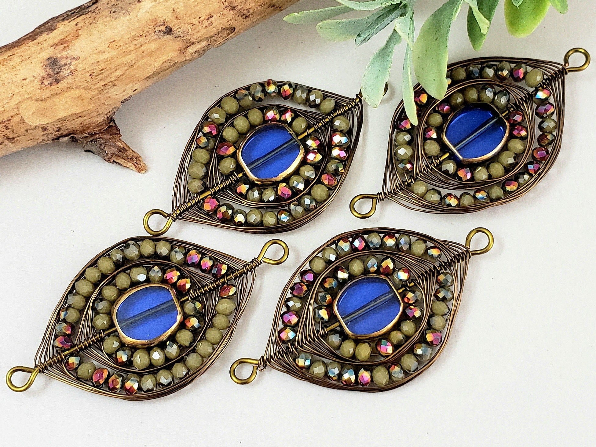 Royal - Cleopatra Collection - Handwired Herringbone Links - 40x25mm - 1pc