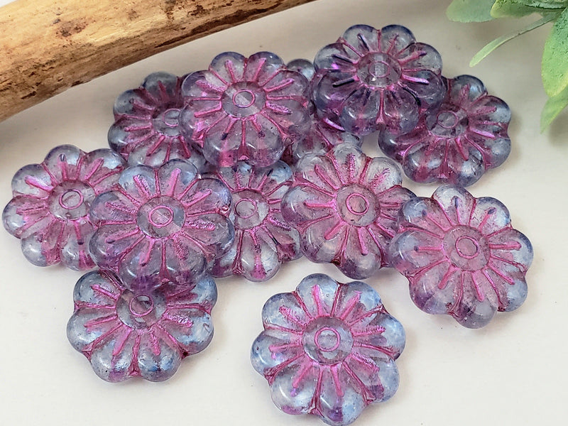 Montana Blue Magenta Wash - Czech Daisy Flower - 18mm - 2pcs