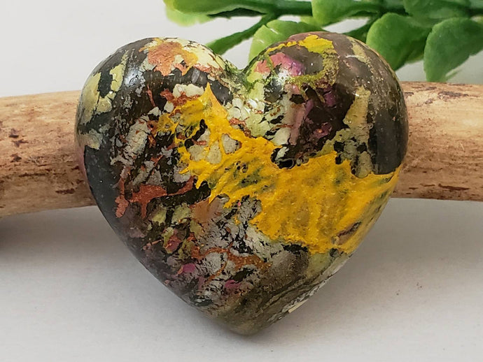 Gold Dusty Green - Handcrafted Heart Cabochons