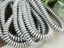 Charger l&#39;image dans la galerie, Silver - Czech Disc Donut Rondelle - 6mm - 50pcs
