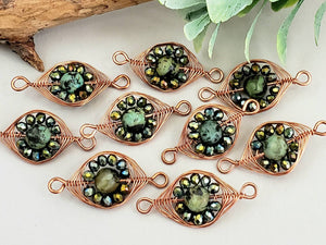 African Turquoise Flower - Handwired Herringbone Links - 25mm - 2pcs
