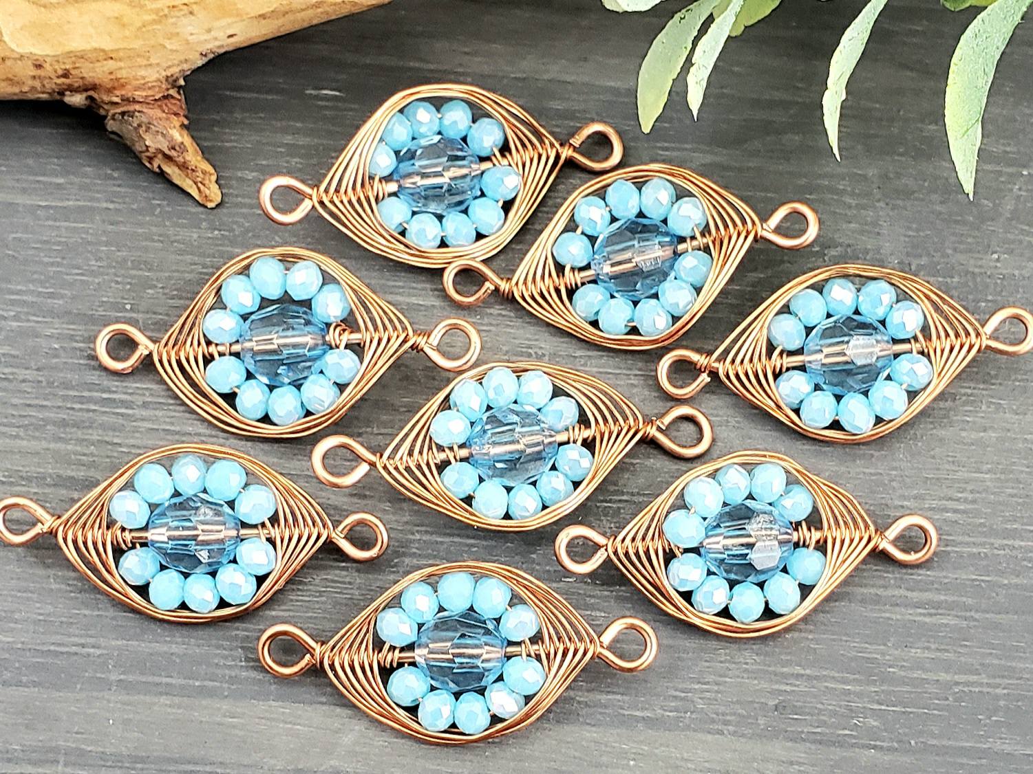 Blue Crystals Flower - Handwired Herringbone Links - 25mm - 2pcs