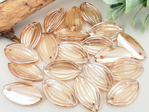 Champagne Groove - Crystal Leaf - 20x12mm - 10pcs