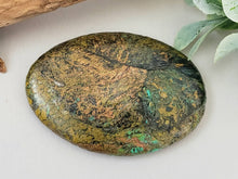 Charger l&#39;image dans la galerie, Coastal Shoreline - Handcrafted Cabochon  - 40x28mm
