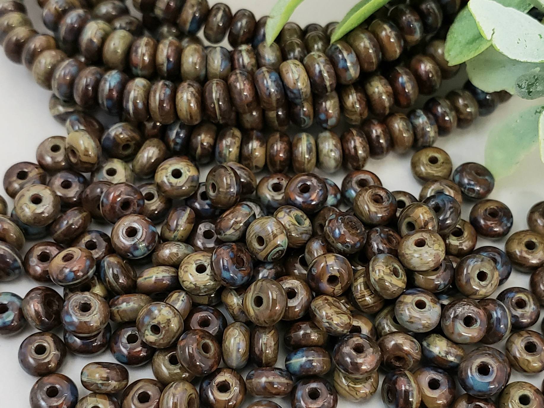 Picasso - Czech Druk Rondelles - 4mm - 12" Strand/loose