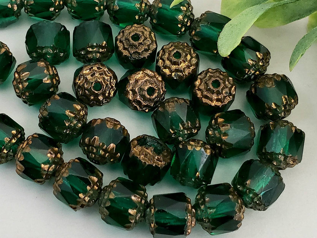 Teal Green Bronze Edge - Czech Cathedral Beads - 8mm - 15pcs
