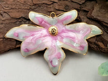 Load image into Gallery viewer, Opaline Muse - Pink Seafoam Enameled Flower Pendant - 40mm - 1pc
