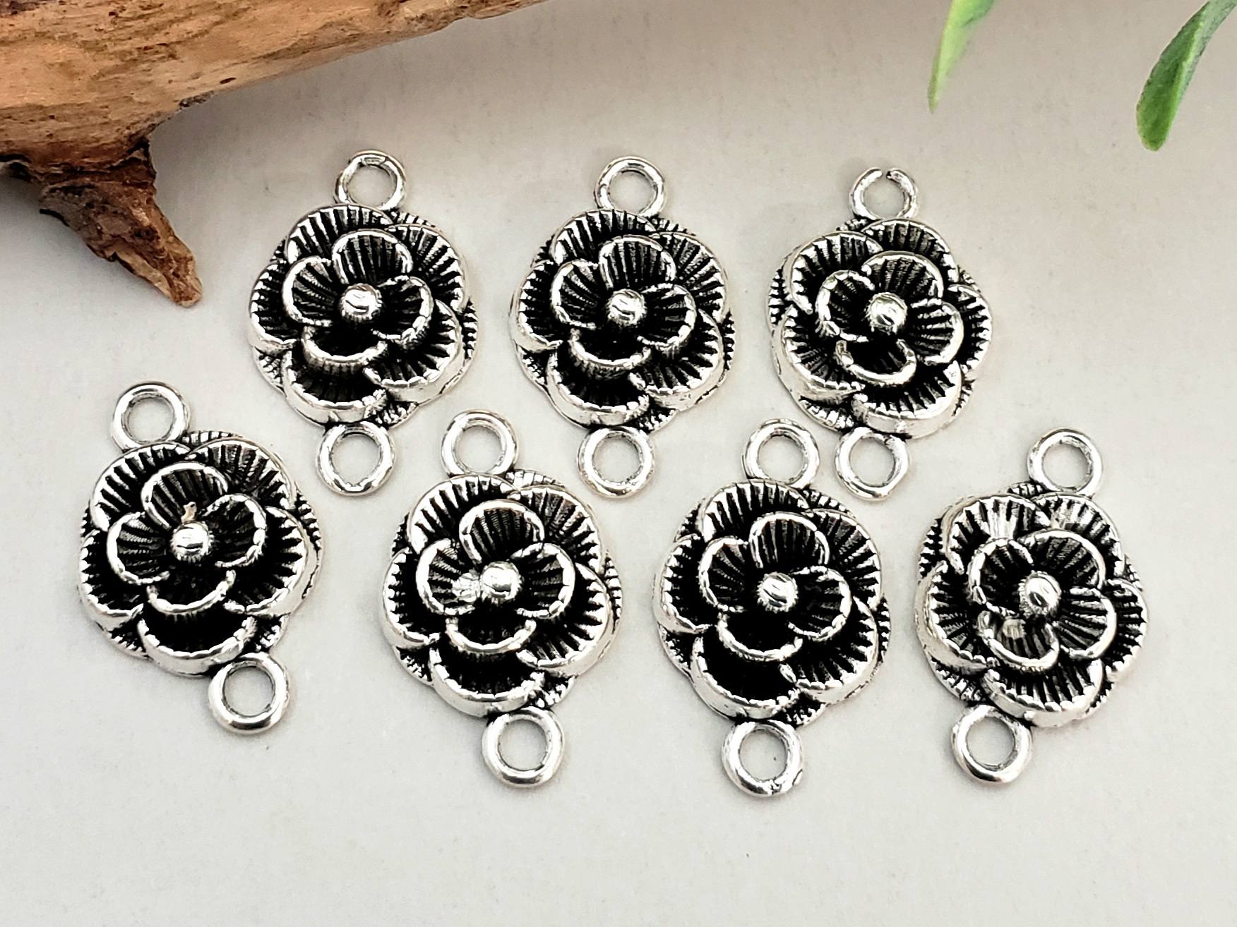 Antique Silver - Embossed Rose Connector - 12mm - 8pcs