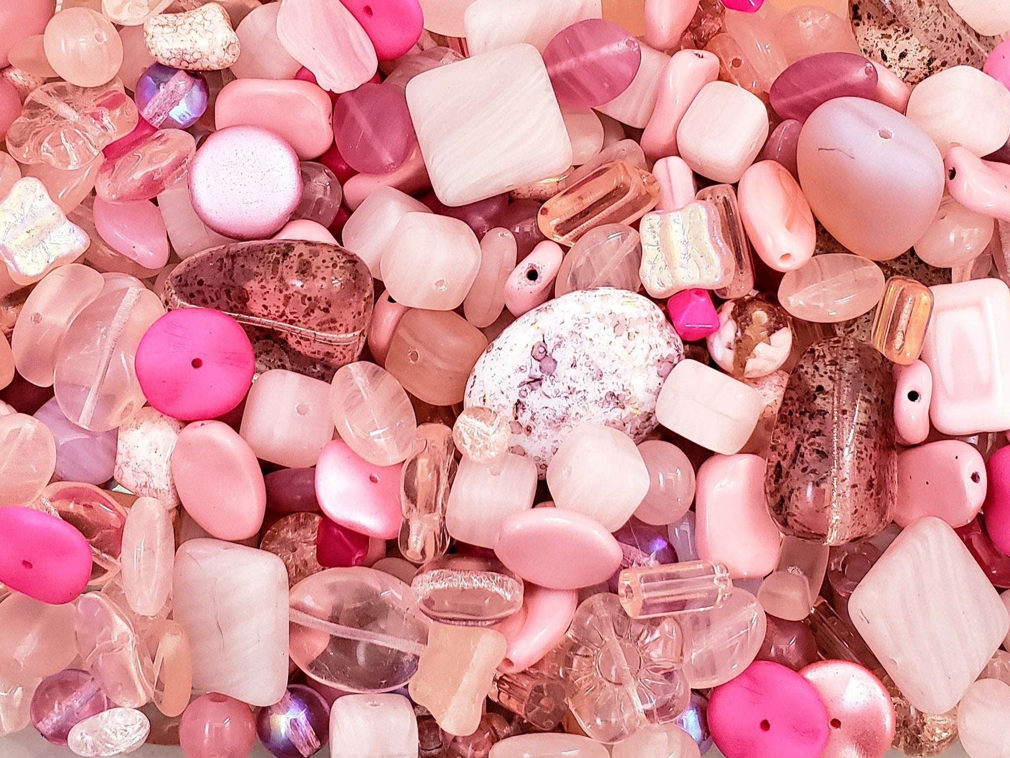 Porcelain Rose - Czech Glass Mix - 50gr