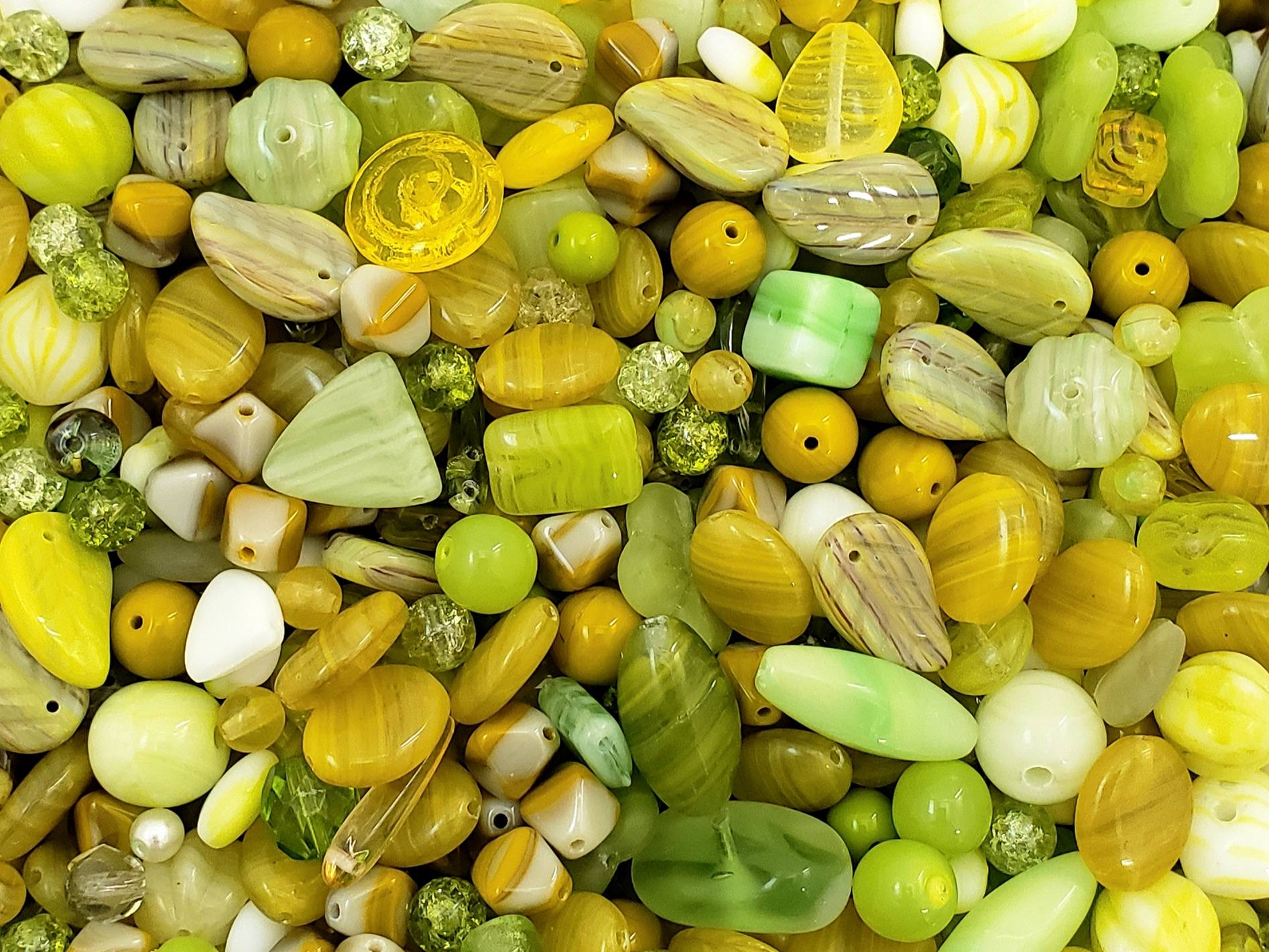 Citrus Meadow - Czech Glass Mix - 50gr Main image