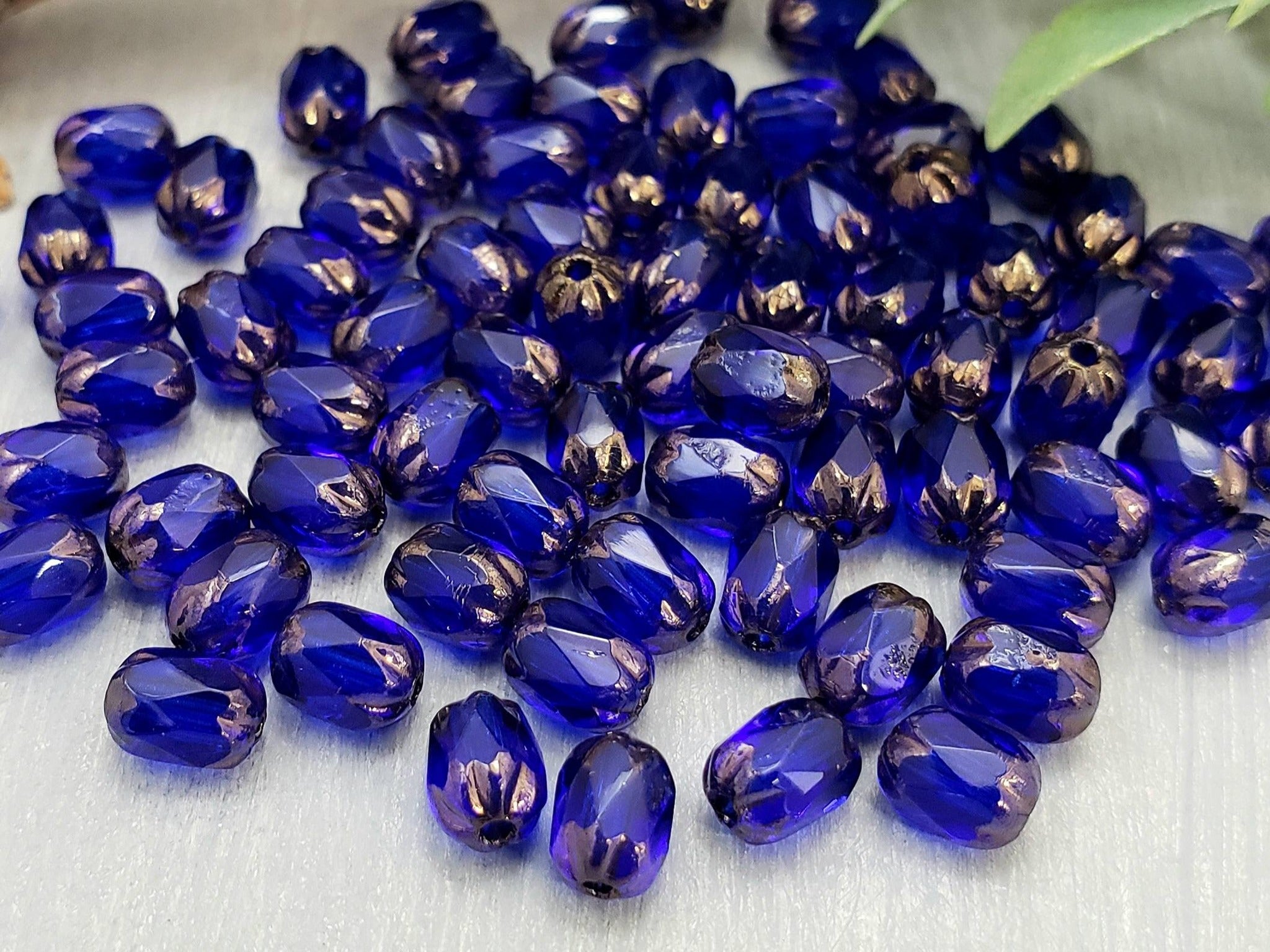 Dark Sapphire Bronze - Czech Cathedral Barrels - 6x4mm - 20pcs