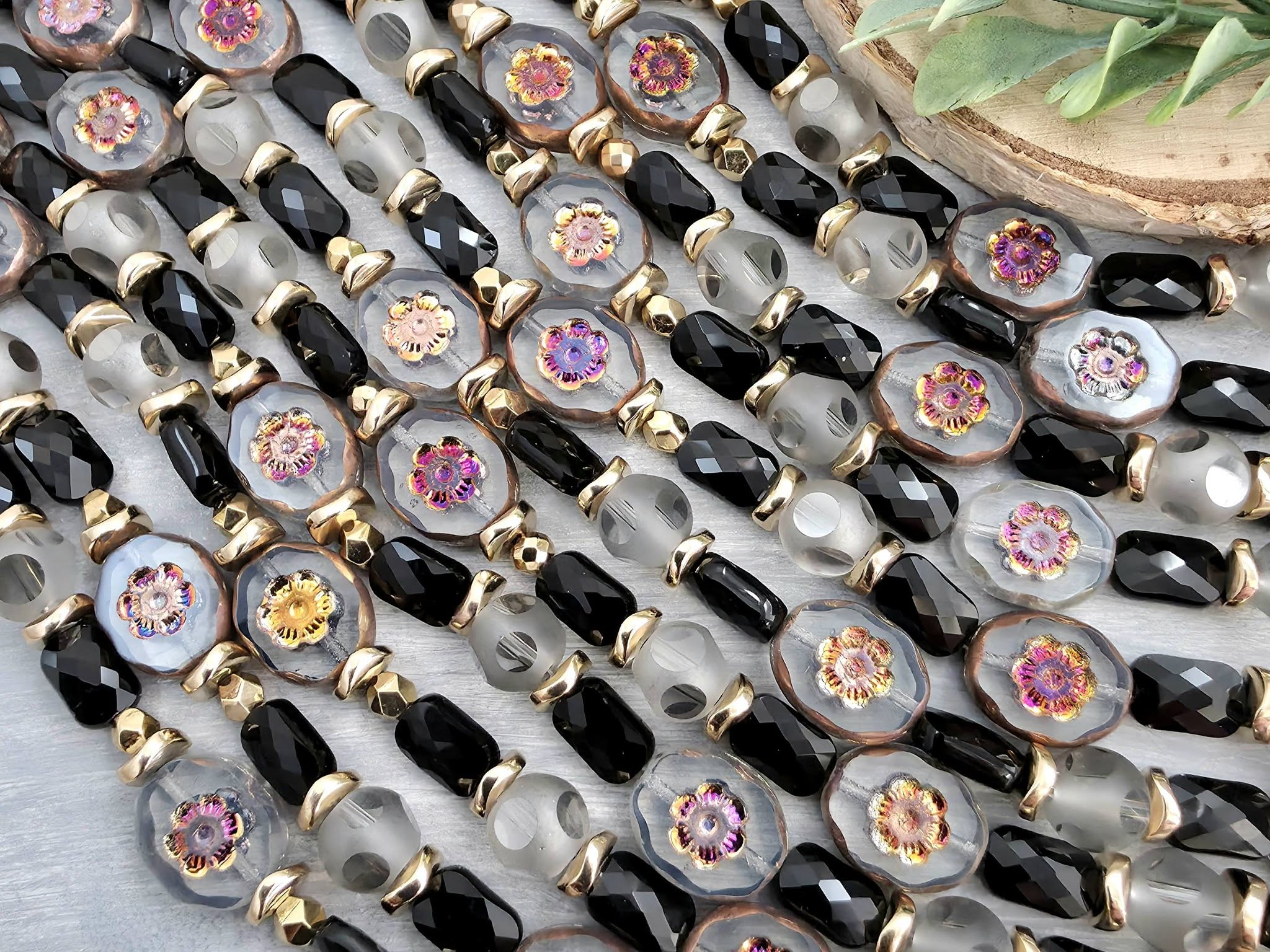 Midnight Ember - INSPIRE by Czechs Designer Strand Secondary image