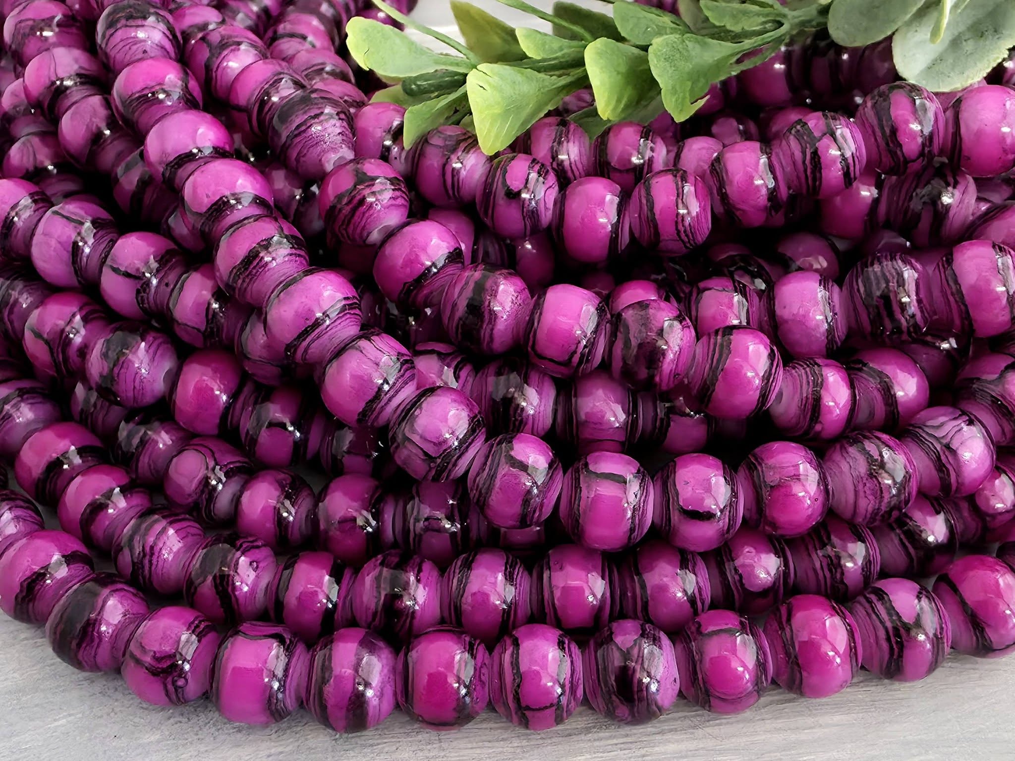Magenta - Wood Grain Pattern Glass Beads - 8mm - 7" Strand/Loose