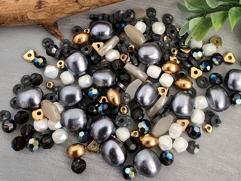 Midnight Noir - Curated Bead Mix