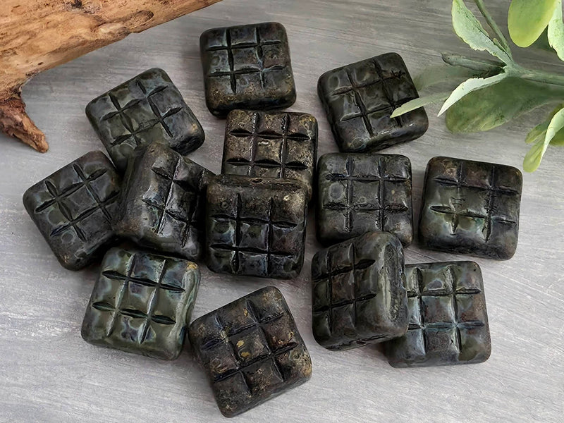 Distressed Moss - Czech Square Grid Beads - 13mm - 5pcs