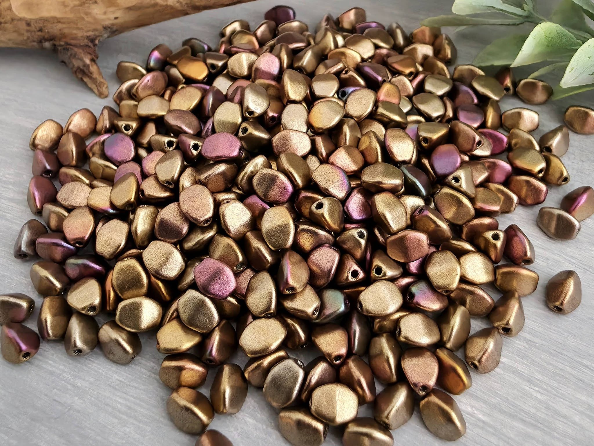 Matte Gold Iris - Czech Pinch Beads - 5mm - 100pcs