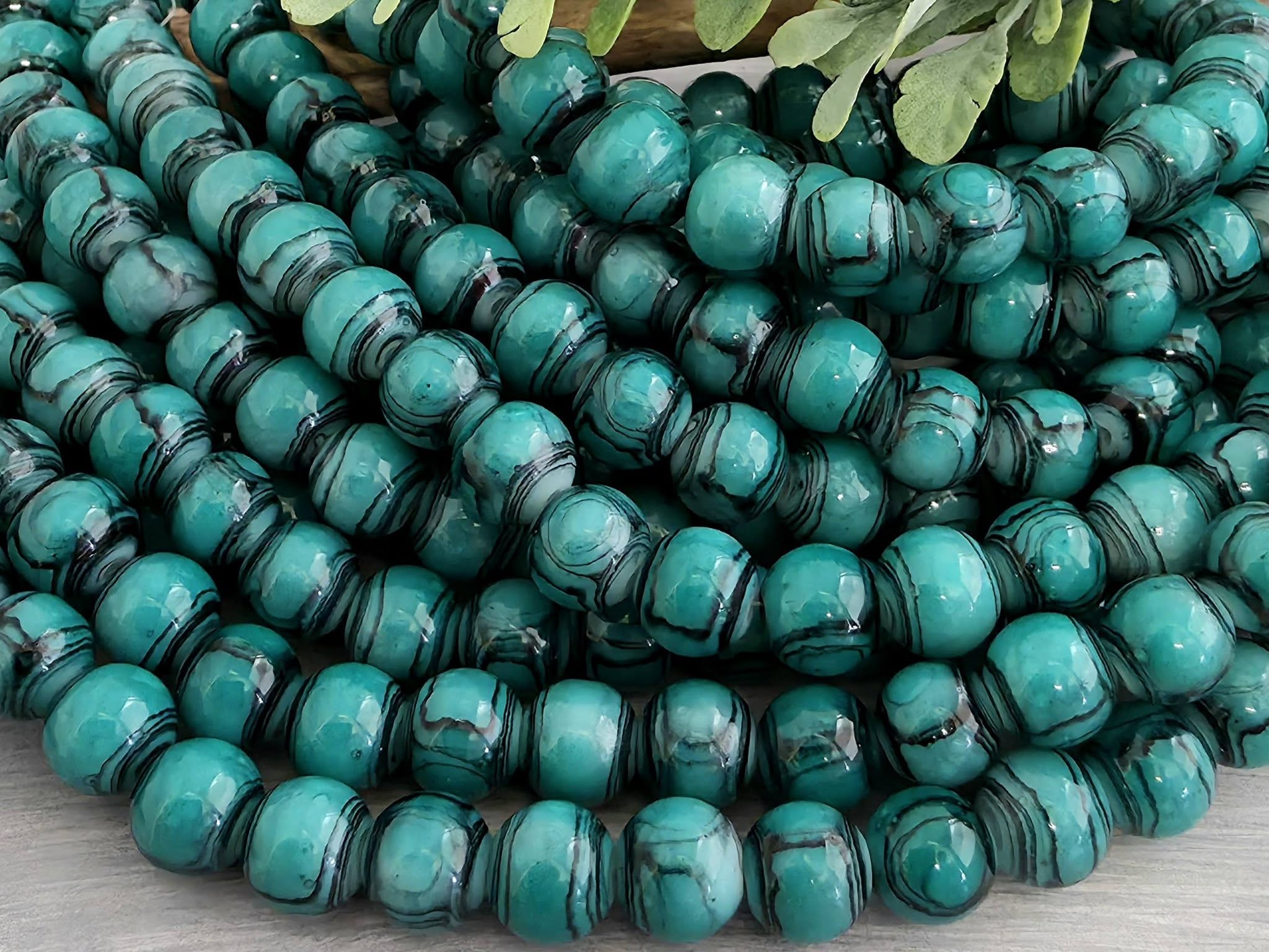 Green Turquoise - Wood Grain Pattern Glass Beads - 8mm - 7" Strand/Loose
