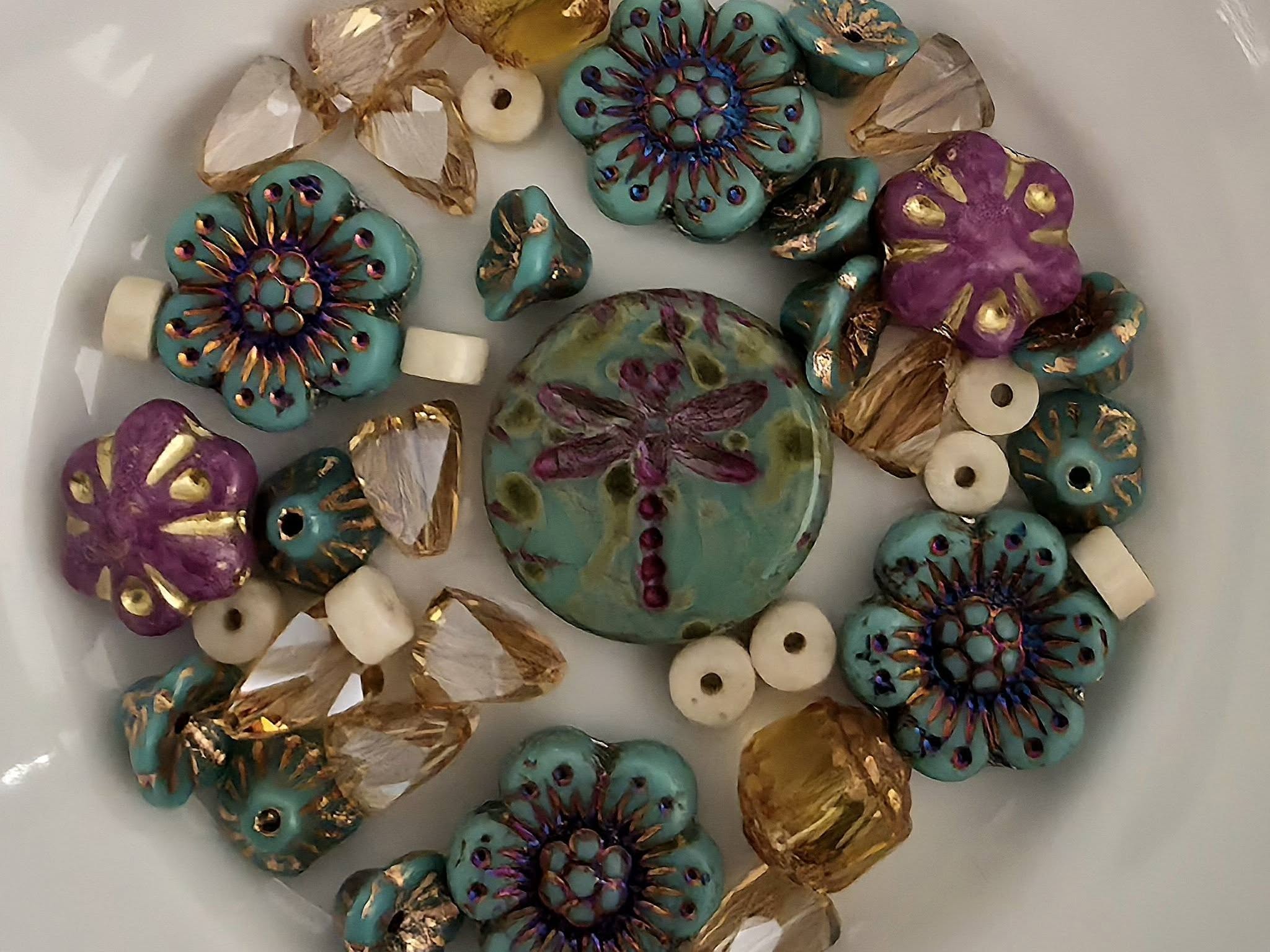 Dragonfly Garden - Curated Bead Mix - 40pcs Secondary image