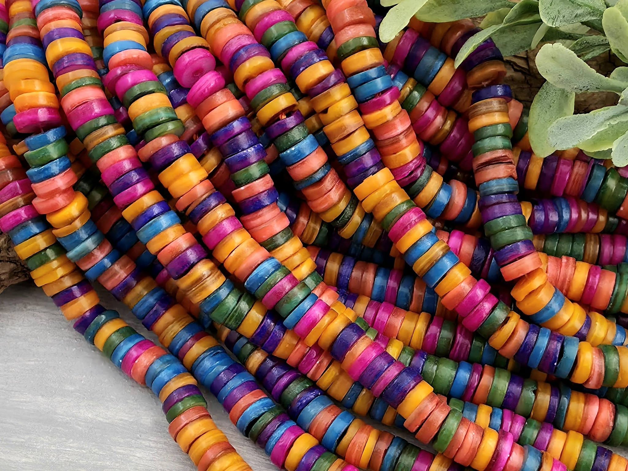 Under the Sea - Heishi Shell Disc - 6mm - 10" Strand Main image