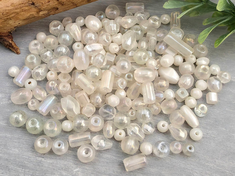 White - Luster Glass Bead Mix  - 3-6mm - 30gr.