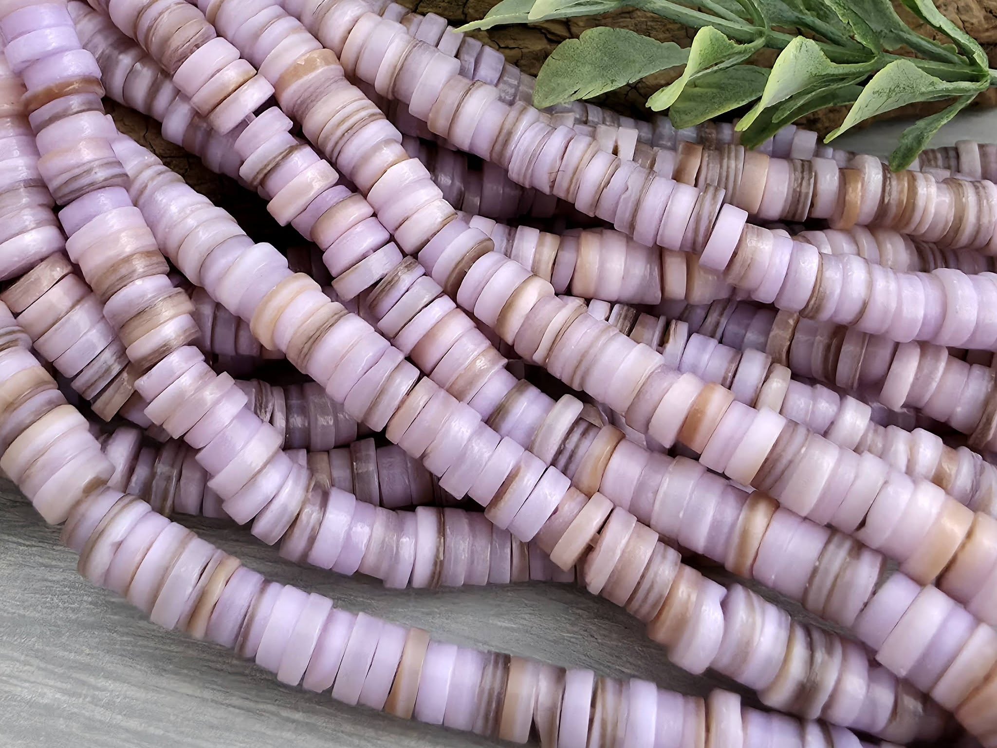 Lt Lilac - Heishi Shell Disc - 6mm - 10" Strand
