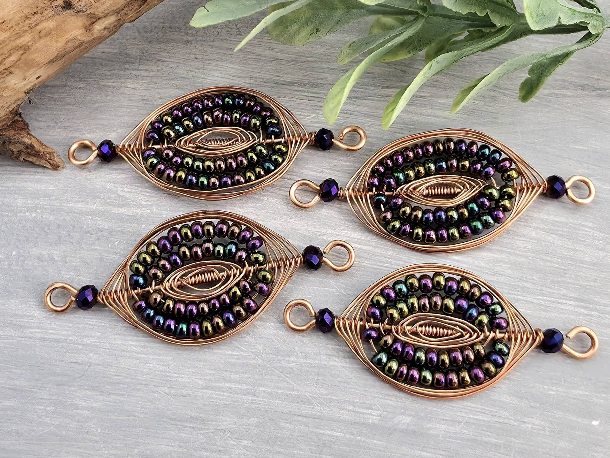 Peacock - Handwired Herringbone Links - 40mm - 2pcs Main image