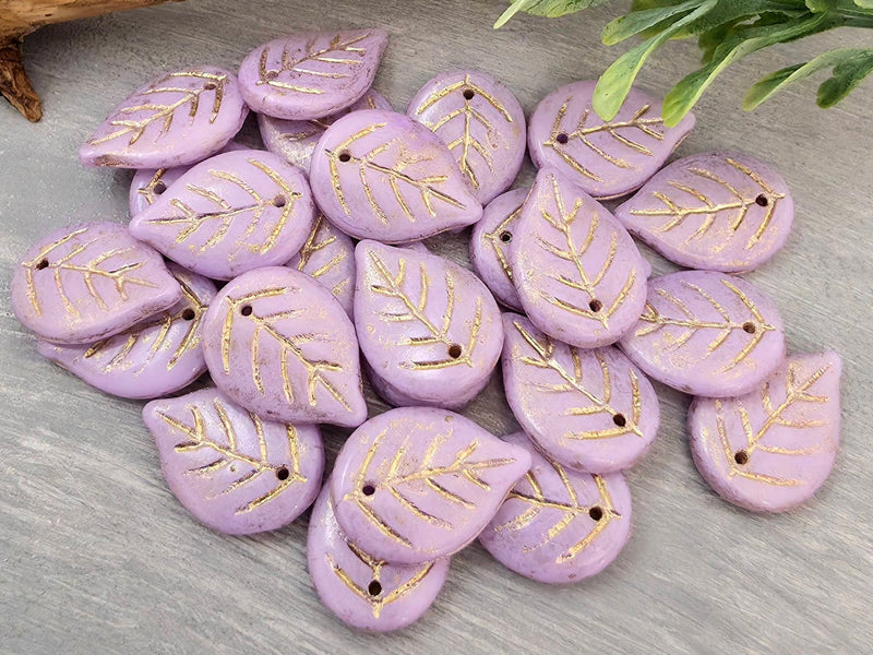 Powdery Lavender - Czech Apple Leaves - 18x13mm - 6pcs