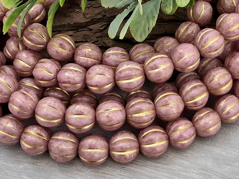 Vintage Lilac - Czech Melon Beads - 8mm - 15pcs