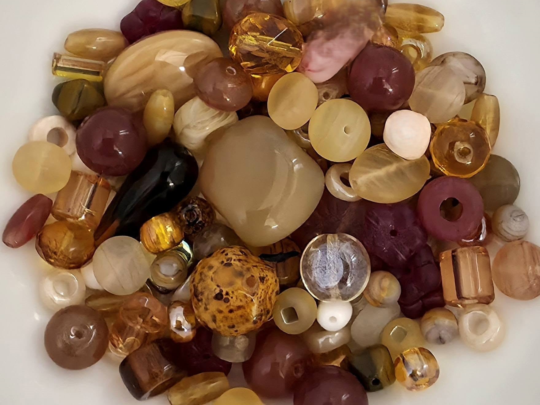 Vanilla & Spice - Czech Glass Mix - 50gr. Main image