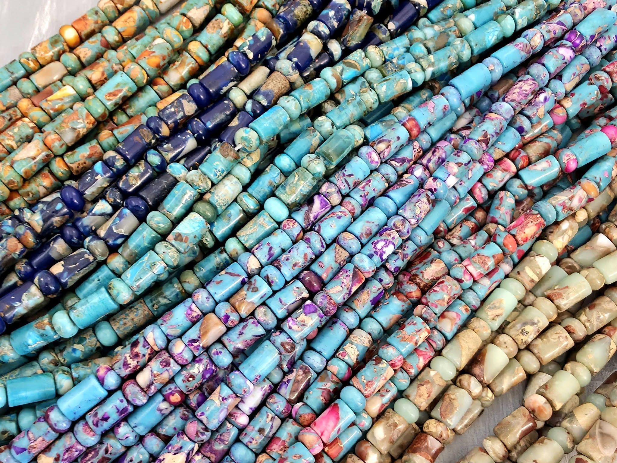 Red Fuchsia & Turquoise - Cylinder Rondelle Mix - 8" Str.