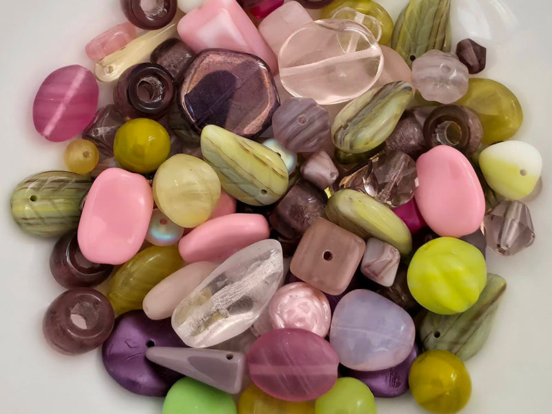 Blushing Botanica - Czech Glass Mix - 50gr.