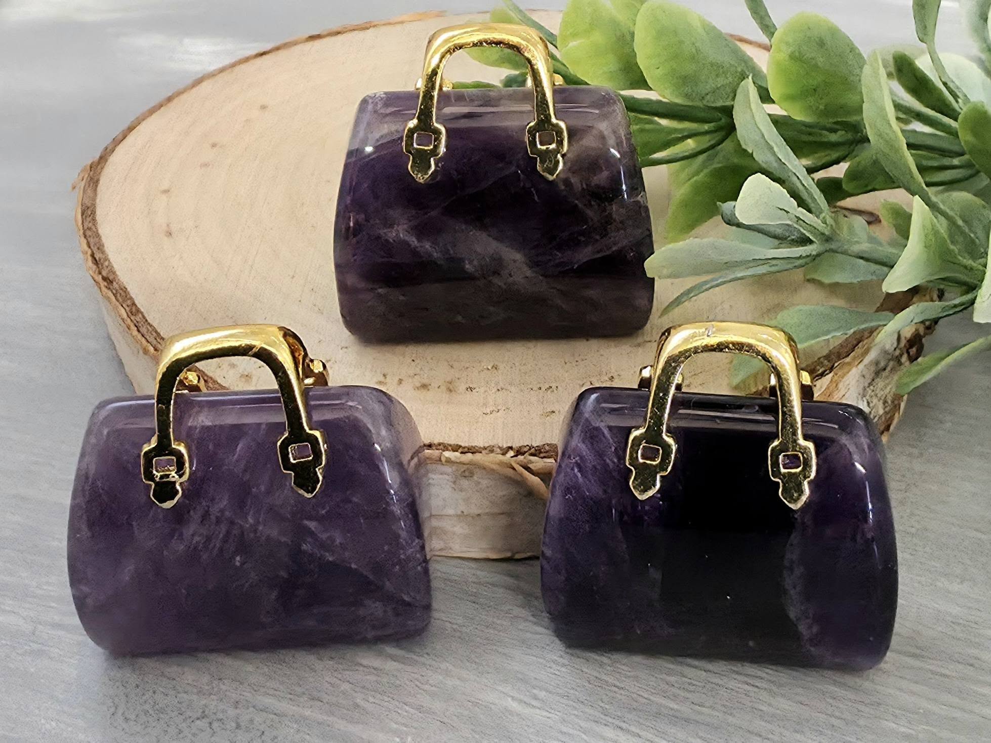 Amethyst - Genuine Gemstone Handbag - 25x27x10mm - 1pc