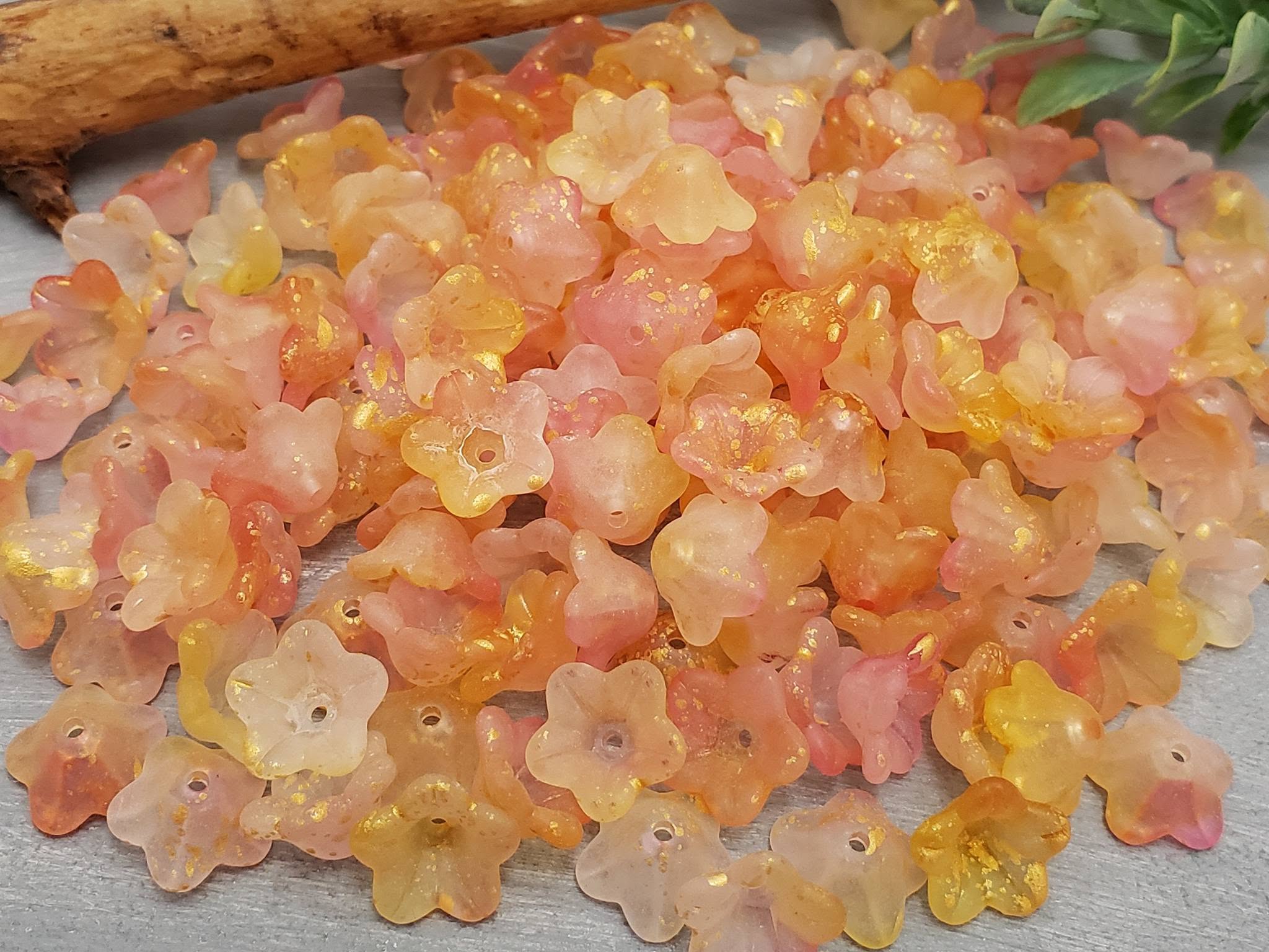 Pink Grapefruit - Gold Splash Lucite Bell Flowers - 8x10mm - 25gr./approx 90pcs