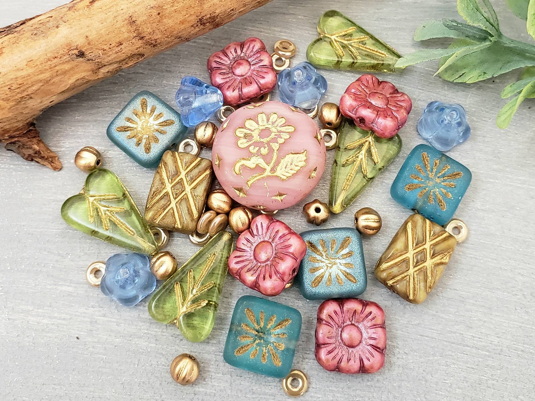 Garden Blooms - Designer Czech Mix Main image