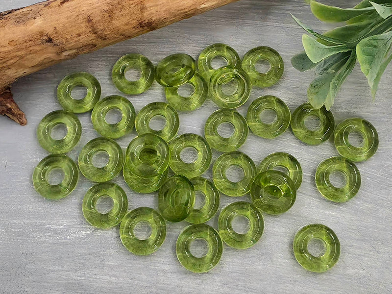 Peridot - Czech Glass Rings - 10mm - 10pcs
