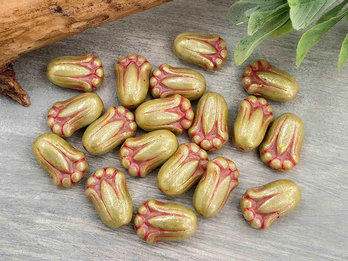 Apple Green Silk Magenta Wash - Czech Glass Tulips - 12mm - 10pcs
