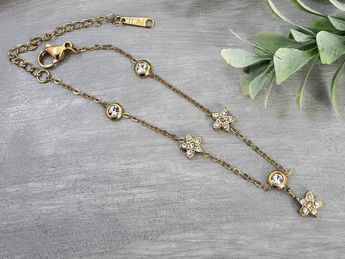 Dainty Rhinestone Bracelet - Gold Stainless Steel Brass - 1pc
